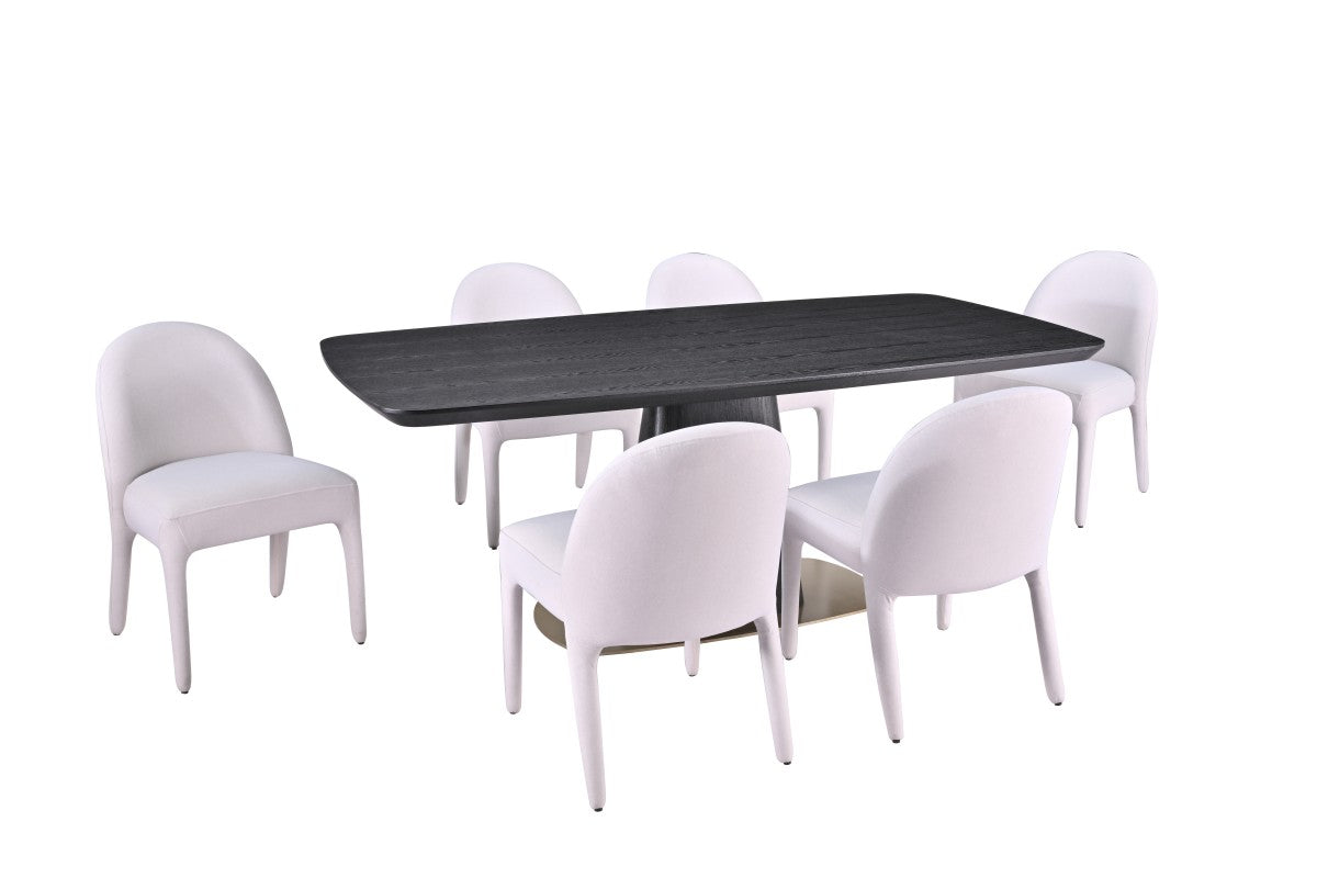 Ryaan Dining Room Set